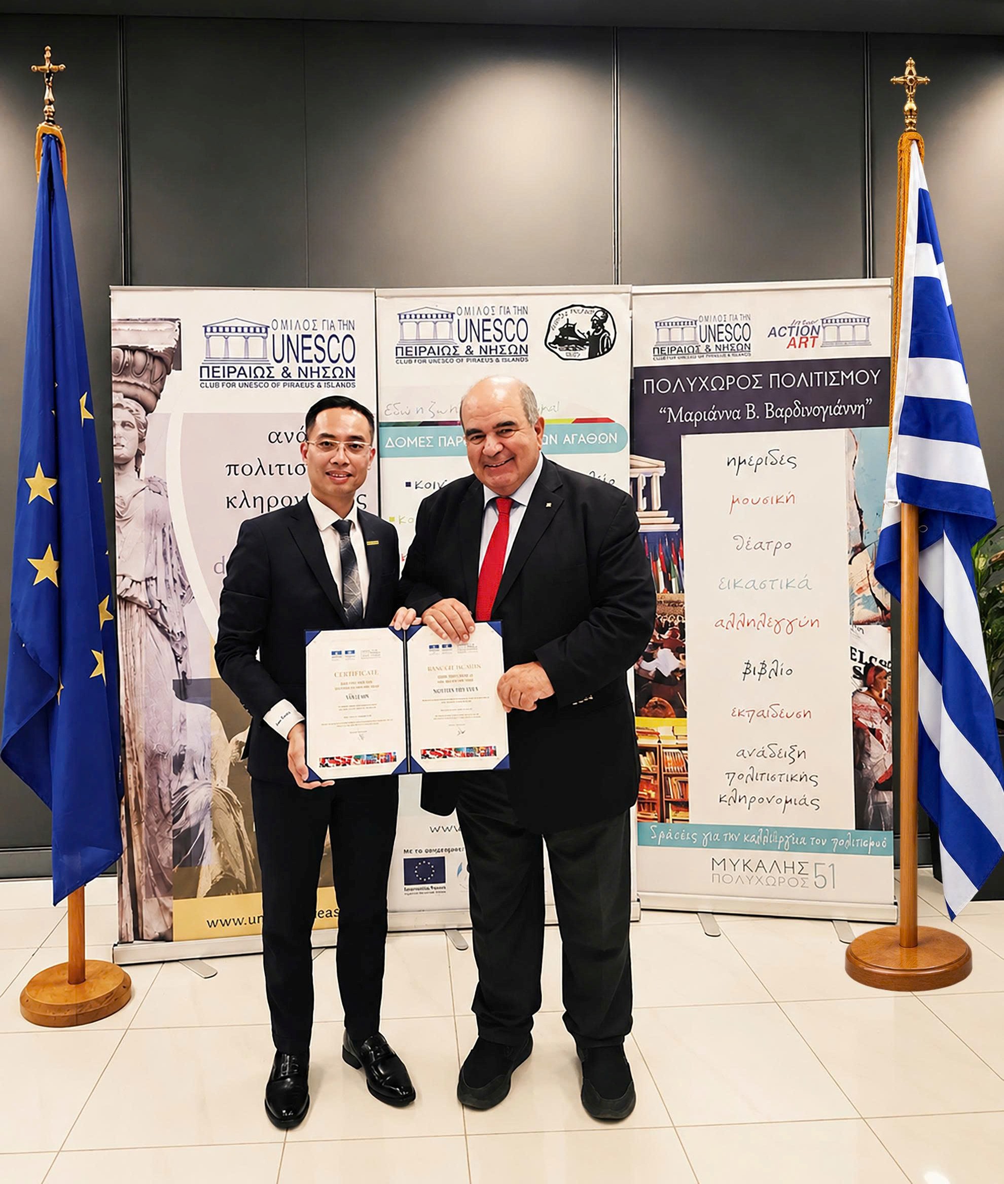 Liên hiệp các tổ chức UNESCO vinh danh Nam A Bank thương hiệu văn hóa 